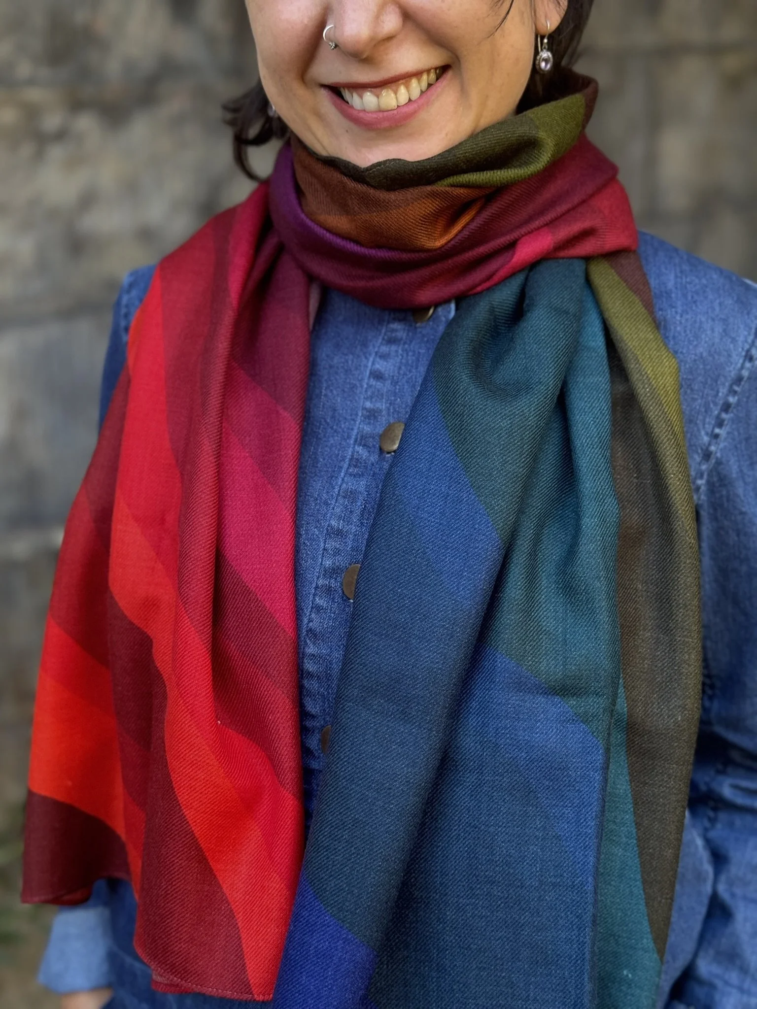 Eribe Treeline Wrap - Ligonberry — ethos